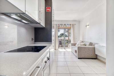 2_ddbc90af-3390-4b79-a358-fa4477847bc9