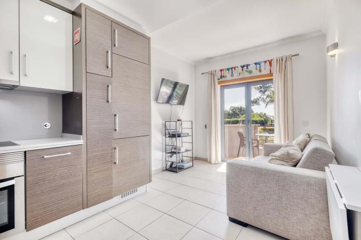 Image No.9-1 Bed Apartment for sale