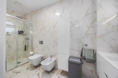 4_200a37e4-1d7a-467f-919a-7c70795e6bd2