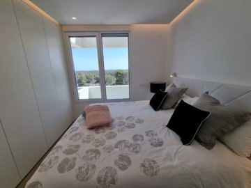 o1gu23mpdu1aolol6tra211m92i