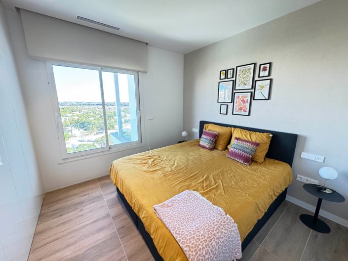 Image No.21-2 Bed Apartment for sale