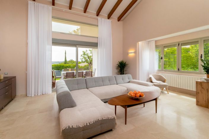 Image No.11-Villa de 4 chambres à vendre à Las Colinas Golf