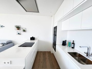 o1isbs8b8j1re8b201bmf17kk19np2u