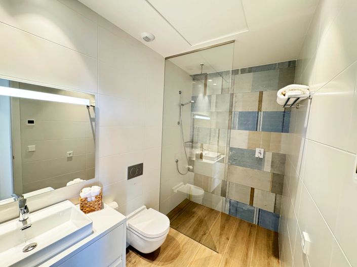 Image No.27-2 Bed Apartment for sale