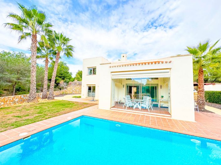 Image No.2-Villa de 4 chambres à vendre à Las Colinas Golf