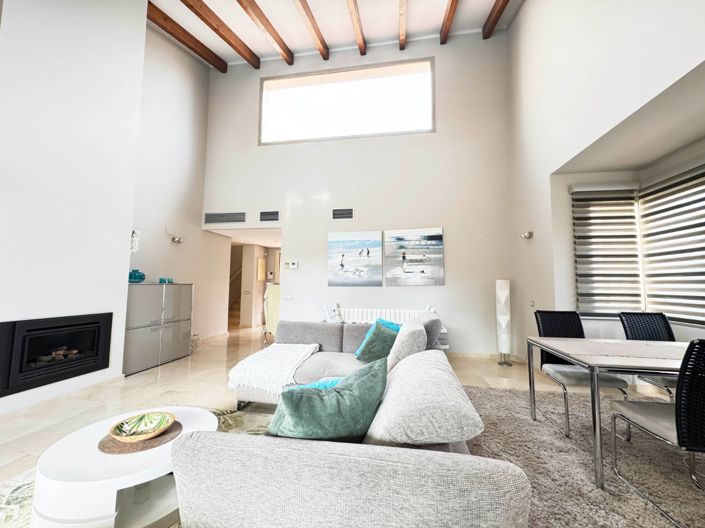 Image No.8-Villa de 4 chambres à vendre à Las Colinas Golf