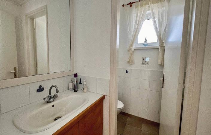 Image No.24-5 Bed Villa / Detached for sale