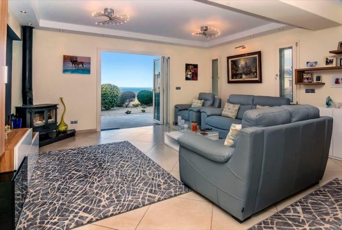 Image No.7-Villa de 4 chambres à vendre à Neon Chorion