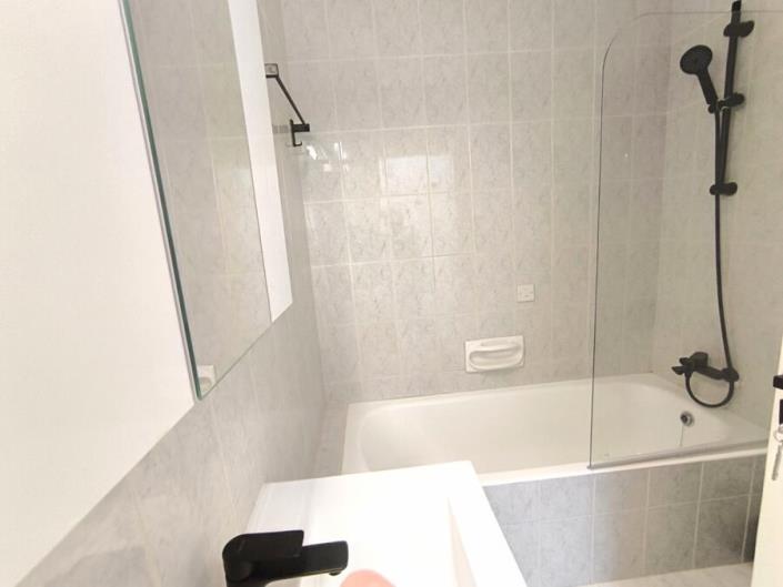 Image No.8-Appartement de 1 chambre à vendre à Universal