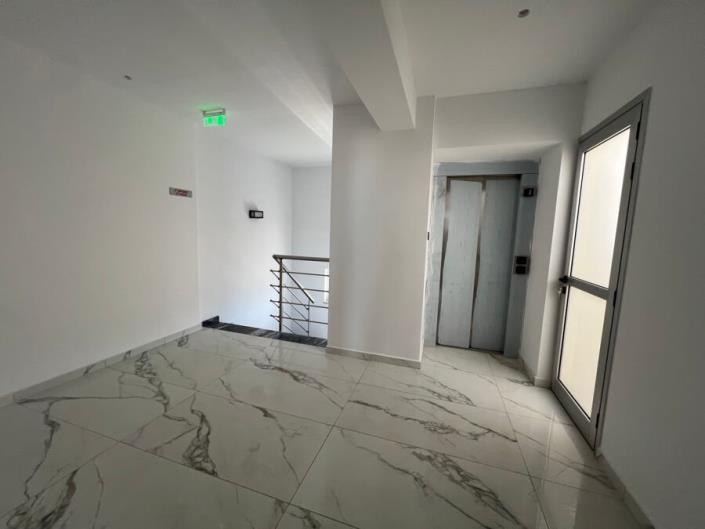 Image No.13-Appartement de 3 chambres à vendre à Universal