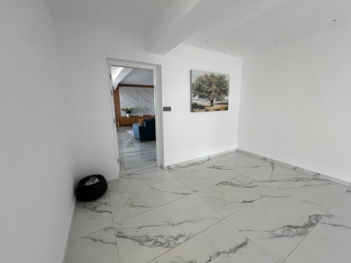 Image No.17-Appartement de 3 chambres à vendre à Universal