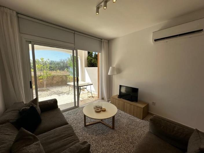 Image No.13-Appartement de 3 chambres à vendre à Peyia