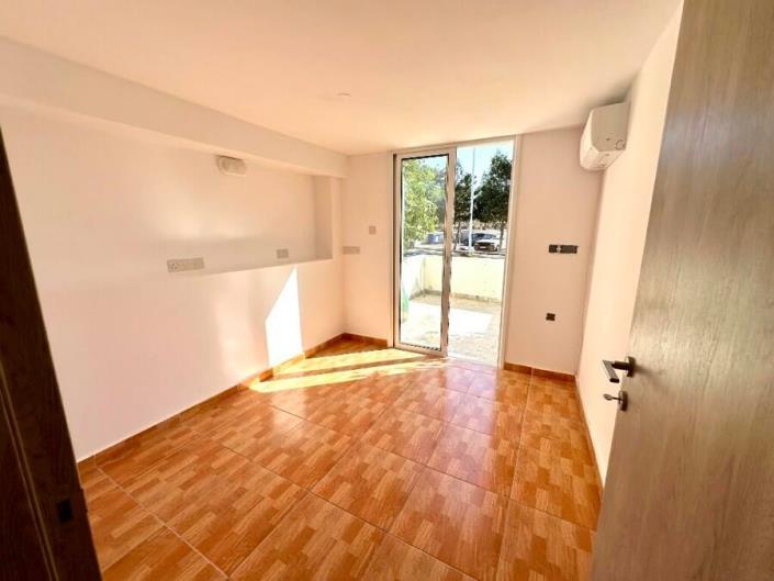 Image No.8-Appartement de 1 chambre à vendre à Tombs of the Kings