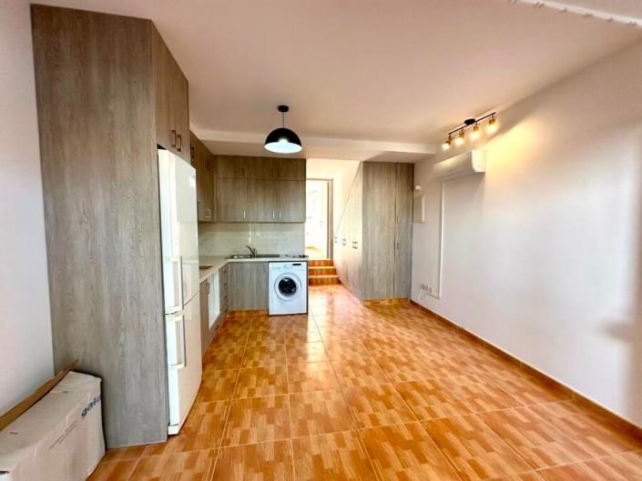 Image No.5-Appartement de 1 chambre à vendre à Tombs of the Kings