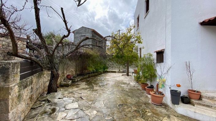 Image No.10-3 Bed Villa for sale