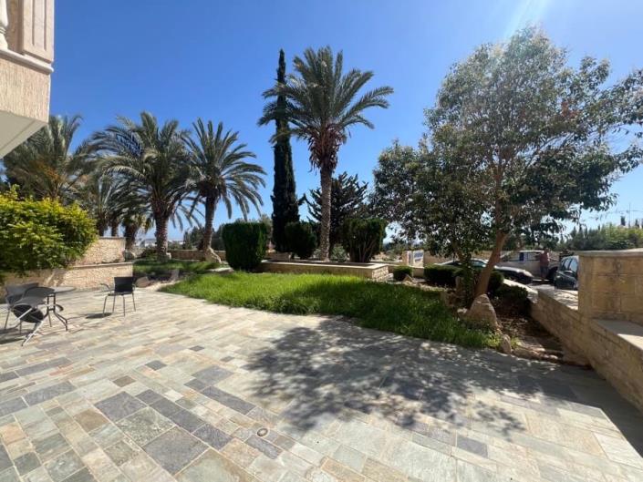 Image No.10-1 Bed Apartment for sale