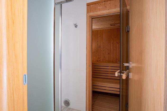 Image No.6-3 Bed Villa / Detached for sale