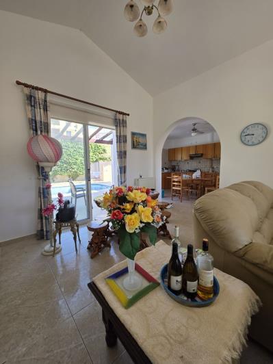 Image No.5-Bungalow de 3 chambres à vendre à Peyia