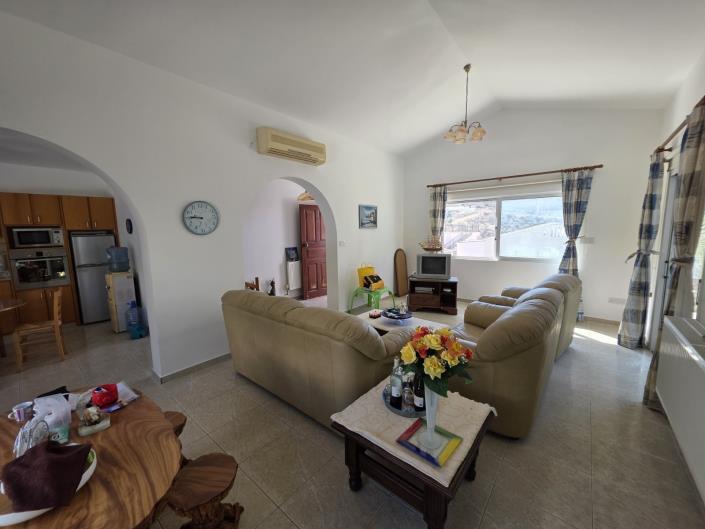 Image No.4-Bungalow de 3 chambres à vendre à Peyia