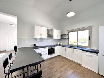 Sea-View-3-Bed-Bungalow-for-Sale-in-Peyia--Sea-Caves--Paphos-Cyprus--4098-3