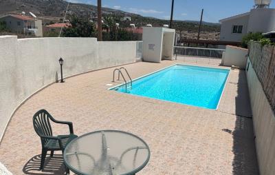 1 - Peyia, Maison de ville