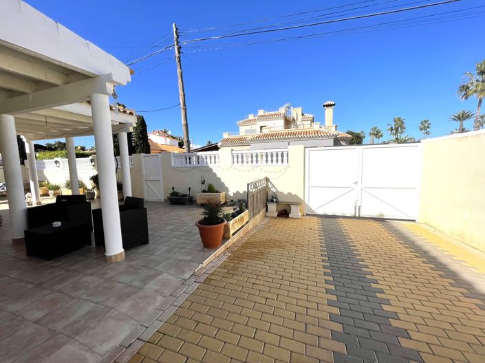 Image No.22-Villa de 4 chambres à vendre à Estrella Mar