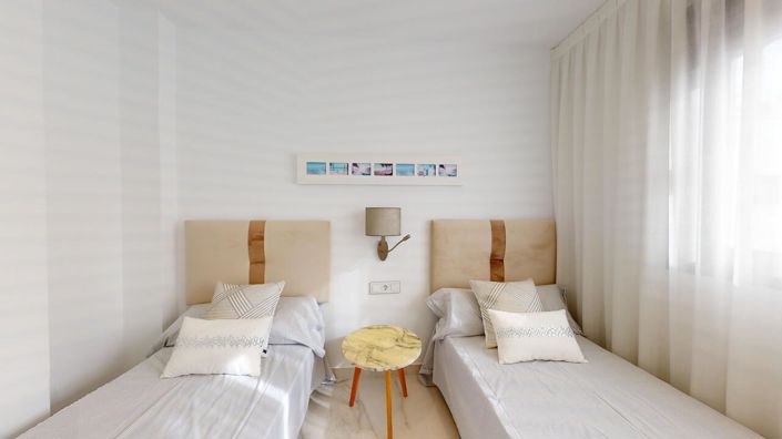 Image No.18-4 Bed Villa for sale