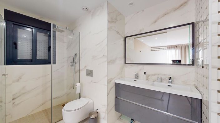 Image No.20-4 Bed Villa for sale