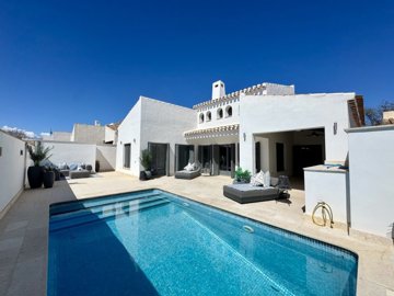 2720-villa-for-sale-in-el-valle-golf-resort-9