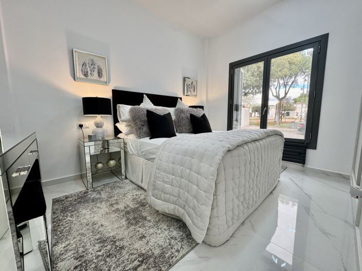 Image No.26-3 Bed Villa for sale