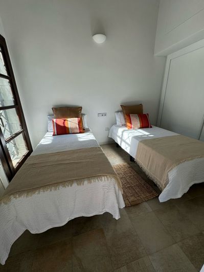 Image No.34-2 Bed Villa for sale