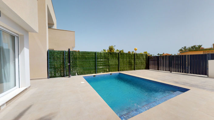 Image No.24-3 Bed Villa for sale