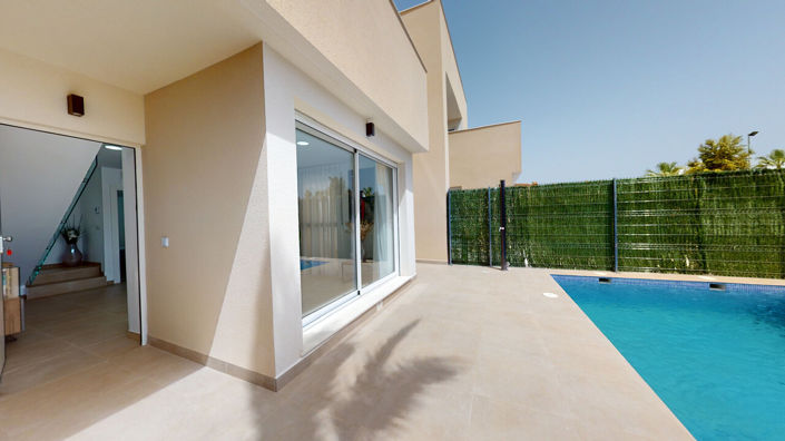 Image No.3-3 Bed Villa for sale