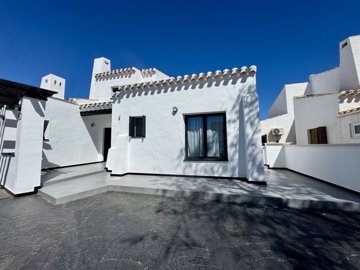 3332-villa-for-sale-in-el-valle-golf-983287-l