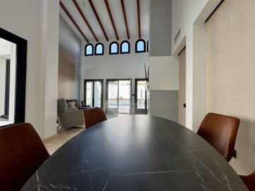 3332-villa-for-sale-in-el-valle-golf-983269-l