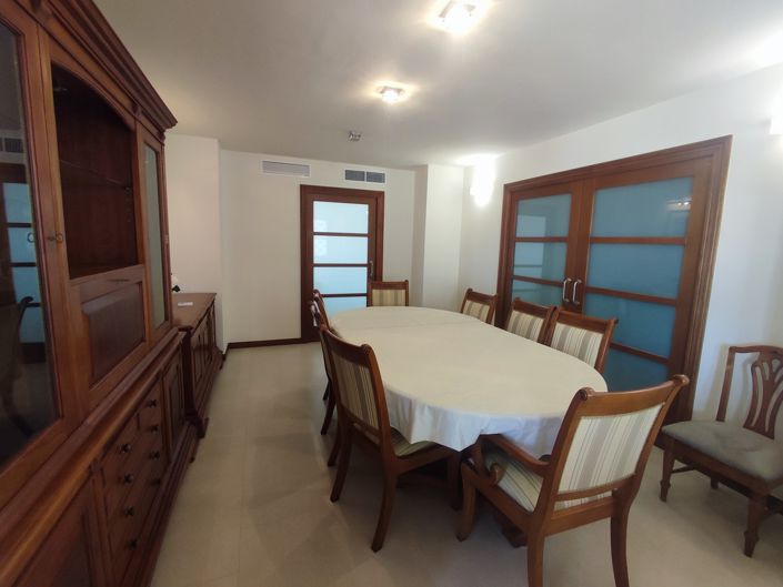 Image No.18-4 Bed Villa for sale