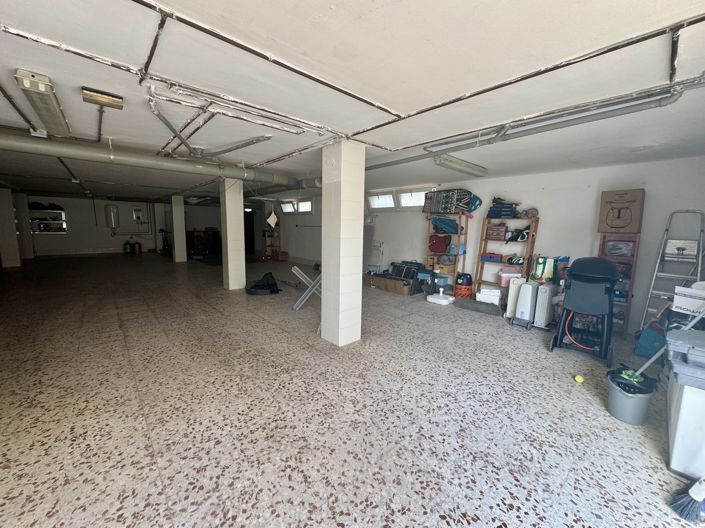 Image No.15-5 Bed Villa for sale