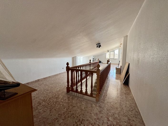 Image No.22-5 Bed Villa for sale