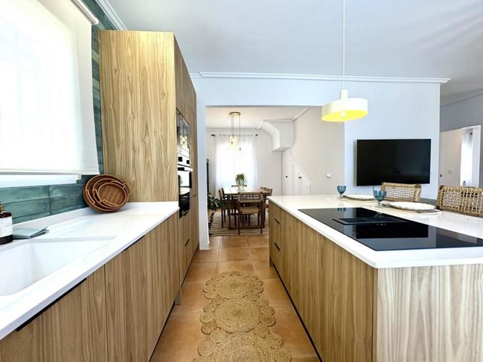 Image No.27-3 Bed Villa for sale