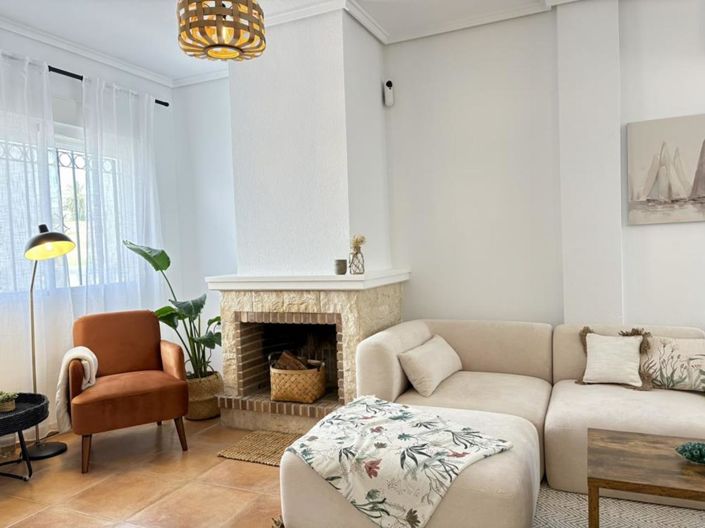 Image No.36-3 Bed Villa for sale