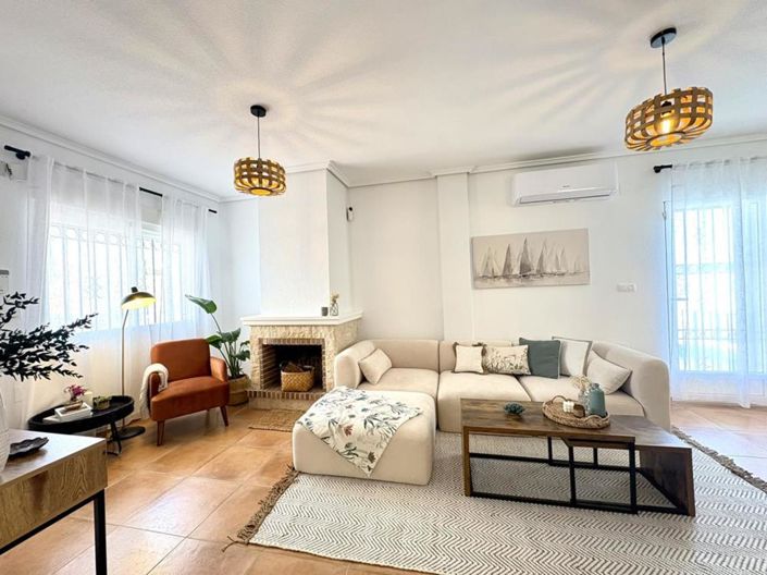 Image No.38-3 Bed Villa for sale