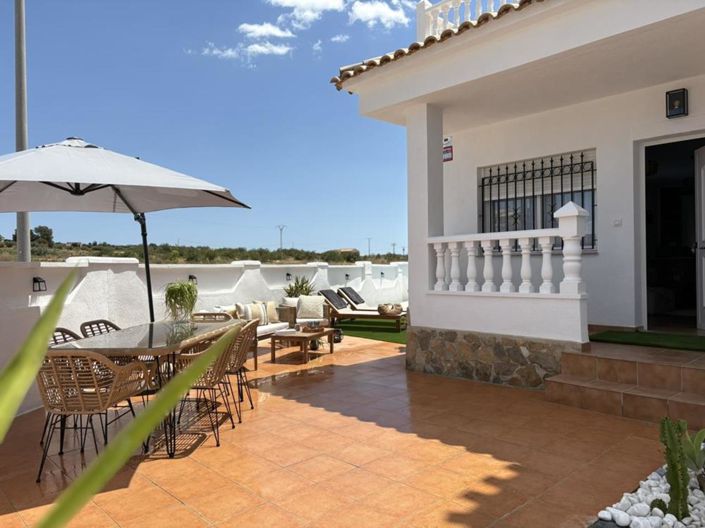 Image No.6-3 Bed Villa for sale