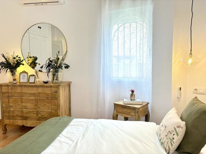 Image No.41-3 Bed Villa for sale