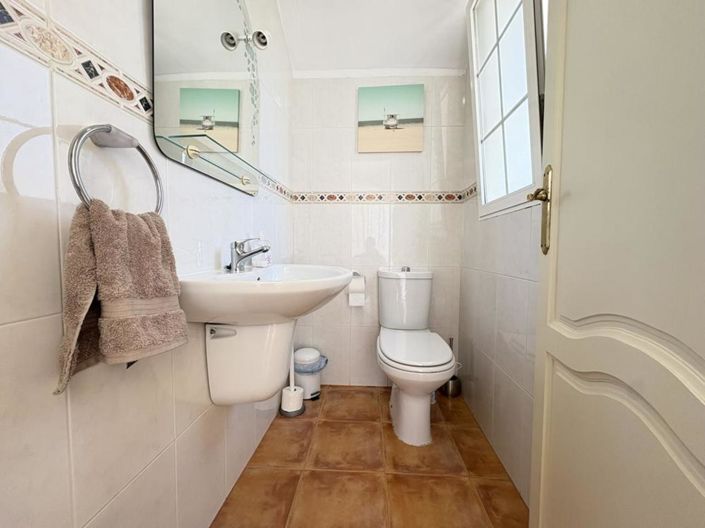 Image No.27-2 Bed Villa for sale