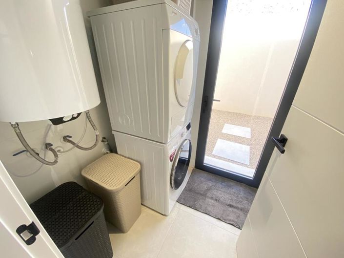 Image No.42-4 Bed Villa for sale