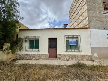 3954-country-house-for-sale-in-los-belones-12