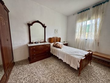 3954-country-house-for-sale-in-los-belones-12