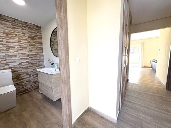 Image No.19-4 Bed Villa for sale