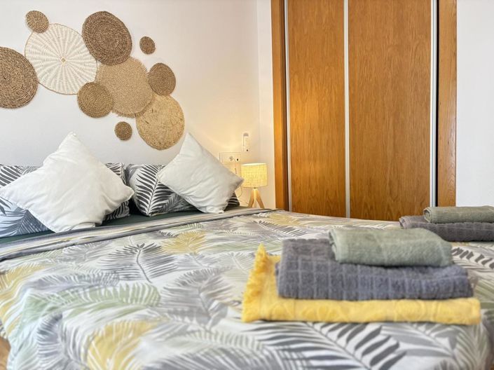 Image No.22-2 Bed Apartment for sale