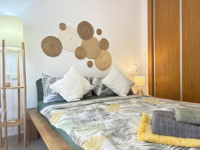 Image No.23-2 Bed Apartment for sale